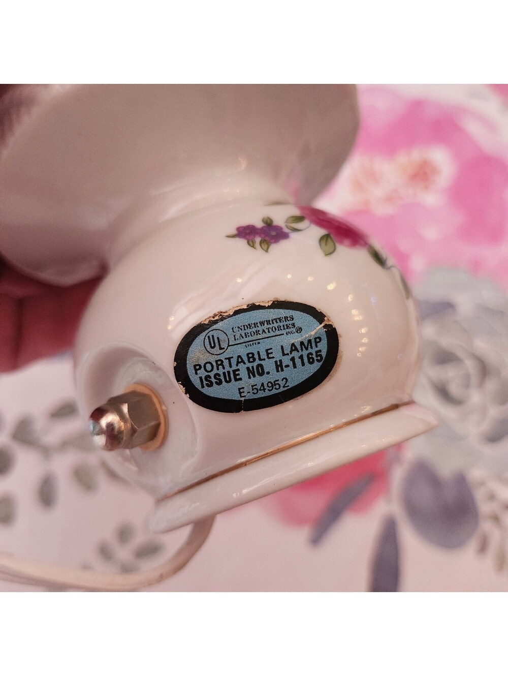 Vintage Porcelain Floral Boudoir Night Light Lamp Pink Roses Gold Trim - Picture 3 of 6